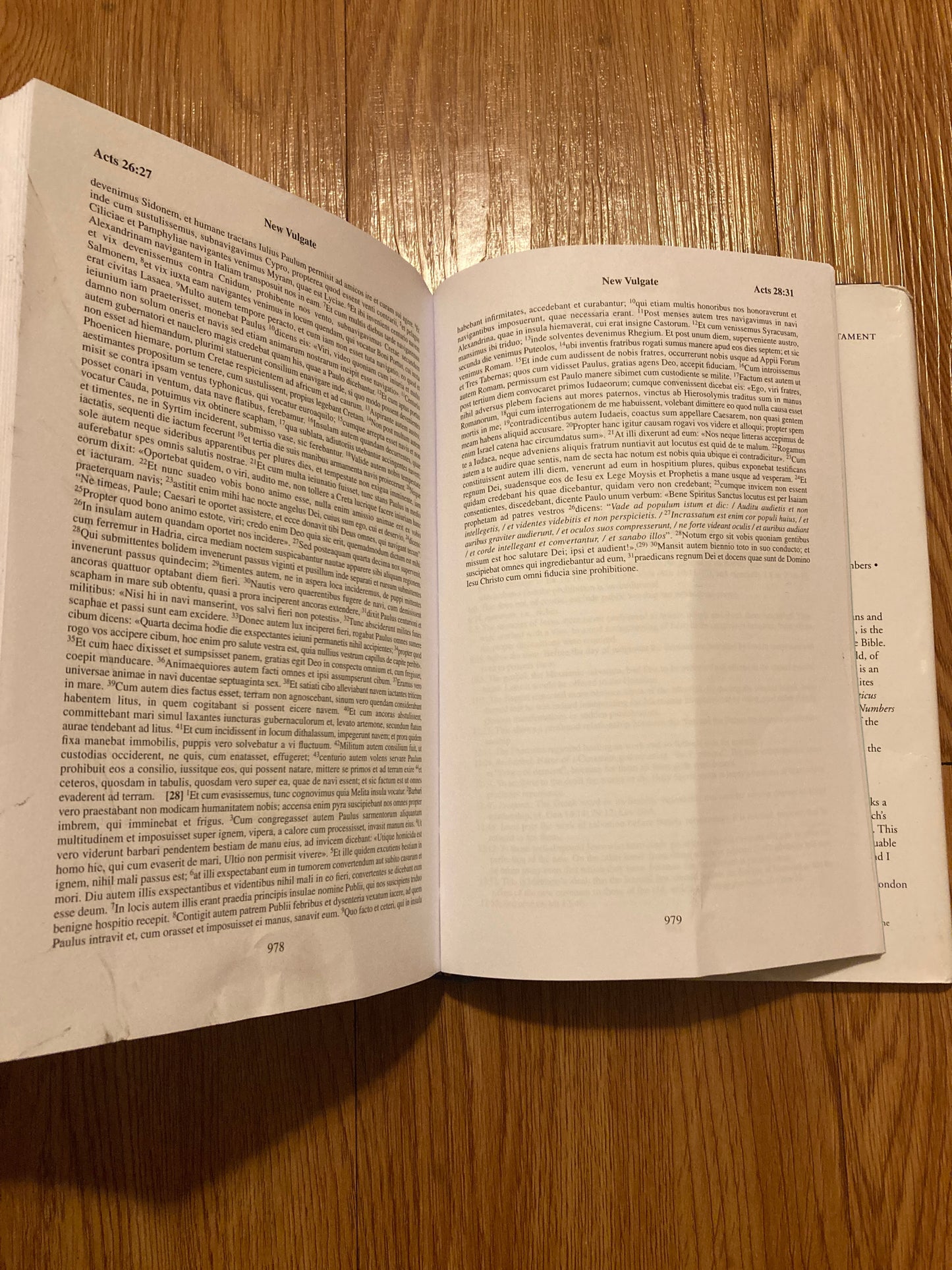Navarre Bible New Testament - Hardcover Set