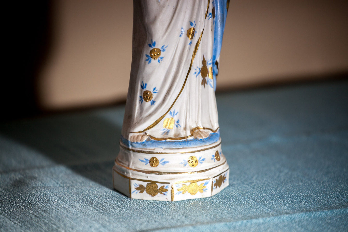 Vintage Sacred Heart of Jesus Statue, Hand-Painted Porcelain Bisque, 1930-50s German, 10.5 Inch
