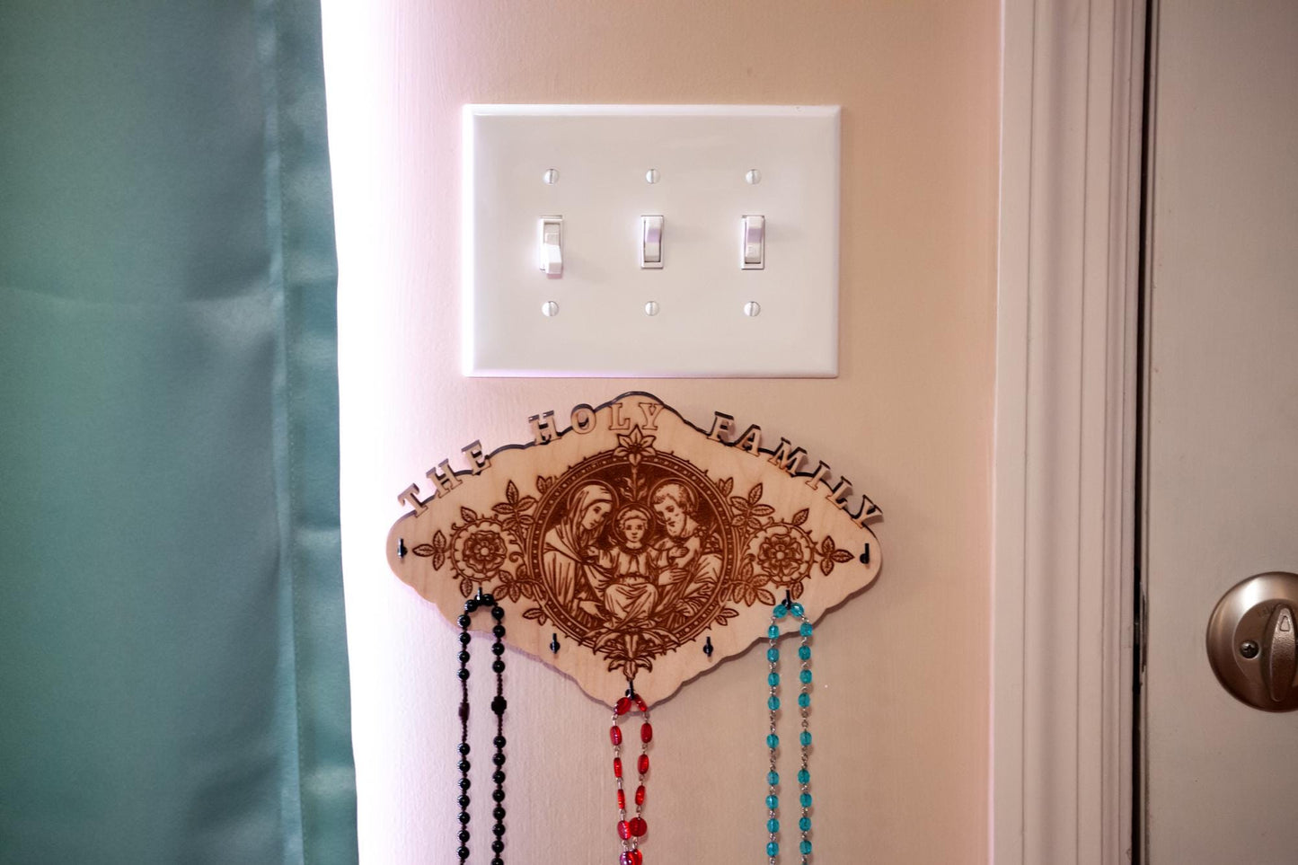 Holy Family Rosary Hanger, 7 Rosary Hooks, 9 x 6 Inches, Made in the USA, Holy Family of Jesus, Mary and Joseph, Catholic Living