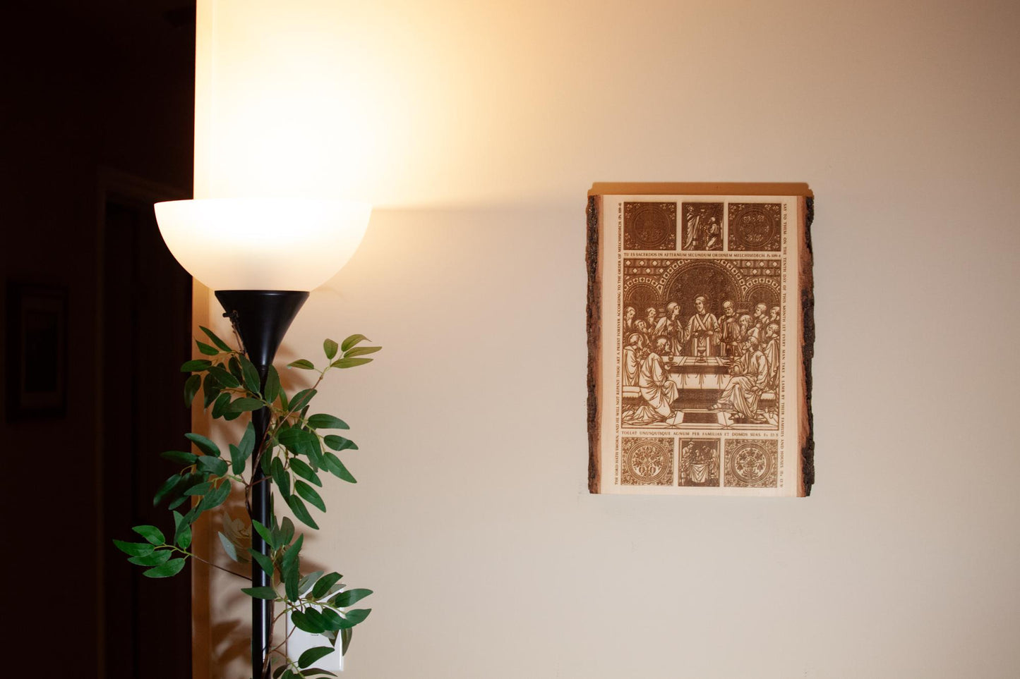 The Last Supper, 12 x 16 inch Large Laser-Engraved Wood Wall Art with Bark Edge, Engraved in the USA