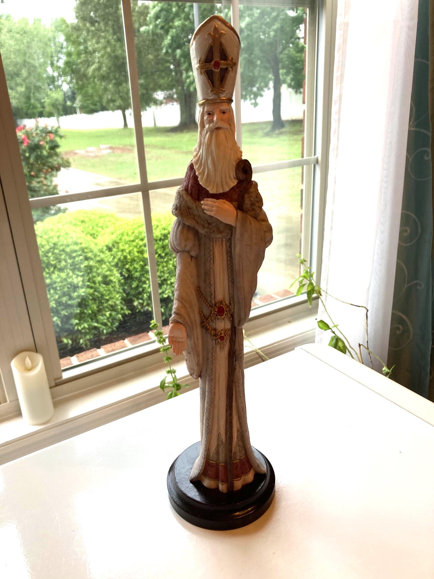 Vintage Saint Nicholas Figurine – “St Nicholas & Me” Collection (1994 WBI Inc) – 12.75” Tall Resin Saint Nicholas Statue