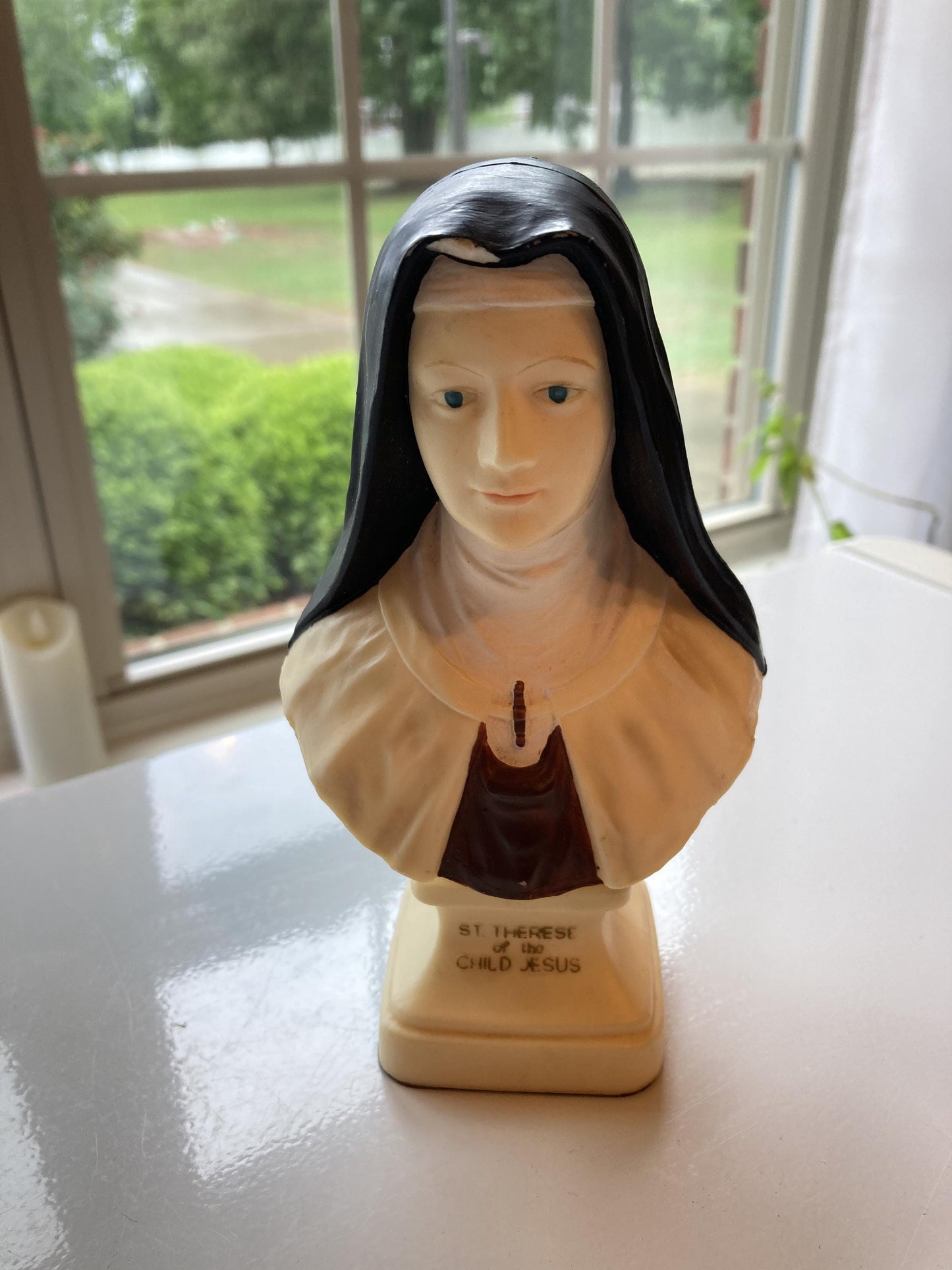 Vintage St. Therese "St. Therese's New American Center Chicago" Hard Plastic Souvenir Bust