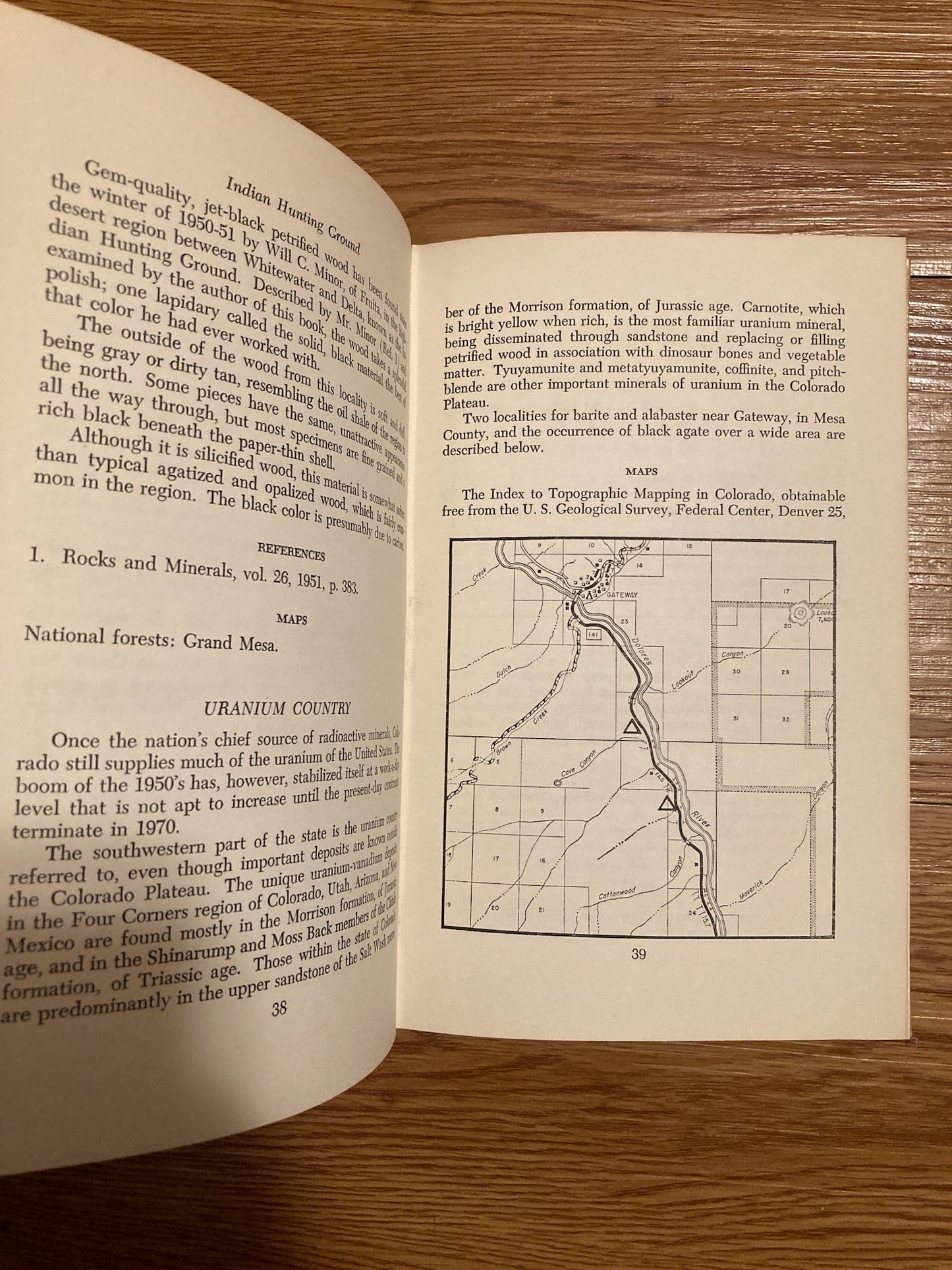 Colorado Gem Trails: And Mineral Guide, Richard M. Pearl