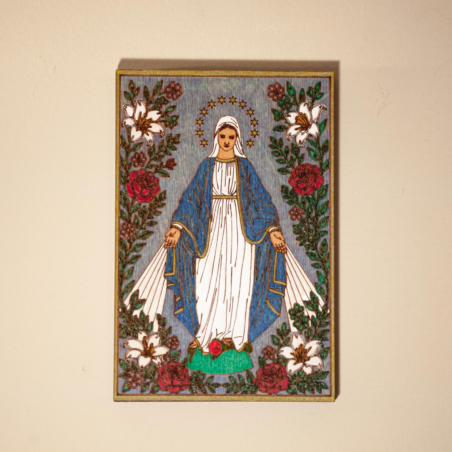 Our Lady of Grace Mini Wall Hanging – Hand-Colored 4x6 Engraved Birch Wood Plaque – Catholic Wall Art – Made in the USA